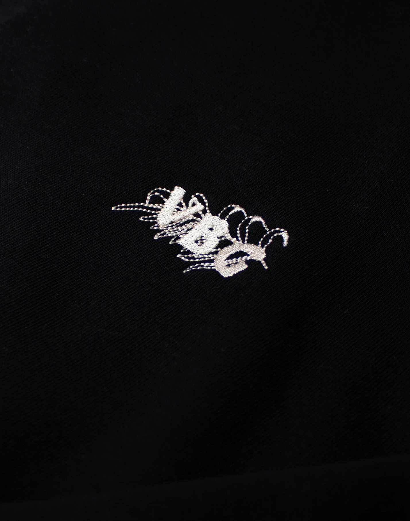"Leaf Stitch" - Hoodie - Black - VBG