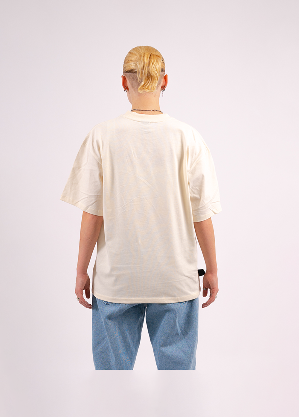 "Leaf Stitch" T-Shirt - Cream - VBG
